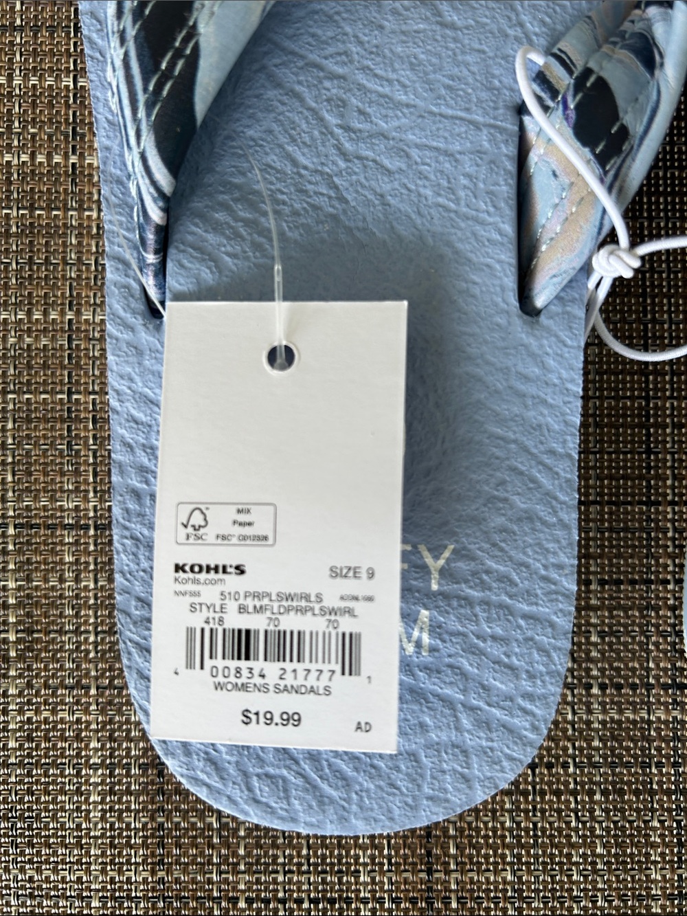NWT SO Women's Light Blue Patterned Foam Flip Flops SZ 9 - Picture 5 of 5